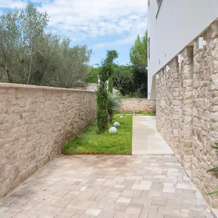 Stunning In Tatil Evi